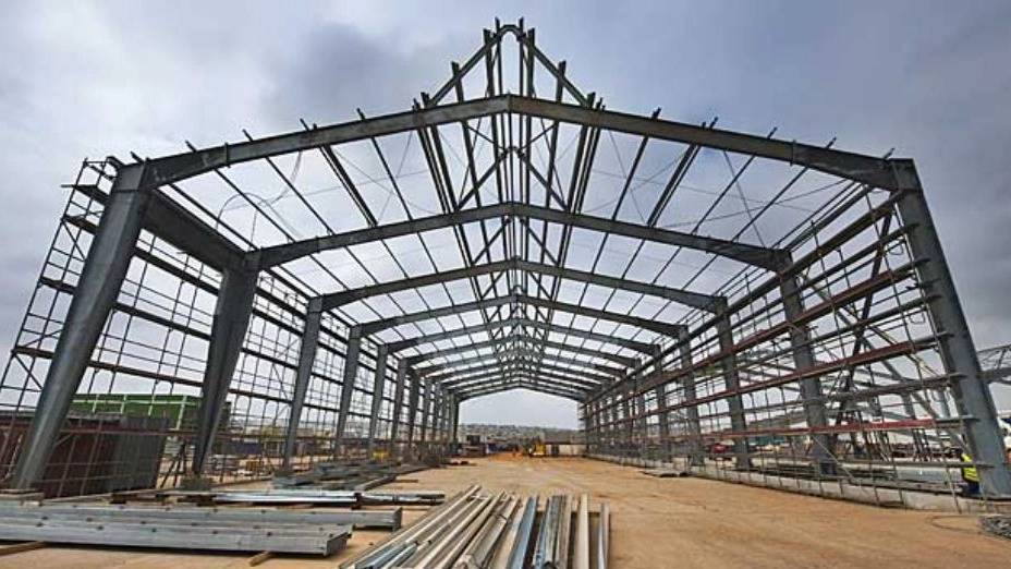 نصب اسکلت فلزی سوله در ساخت اسکلت فلزی پیچ و مهره ای نصب اسکلت فلزی سوله در ساخت اسکلت فلزی پیچ و مهره ای